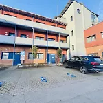 Stromdampfer, Hafenblick