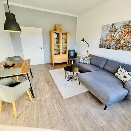 Apartment Stromdampfer, Hafenblick *